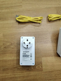 D-Link AV2 1000 HD Powerline Passthrough