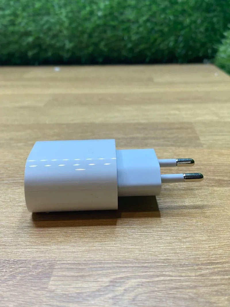 Apple Adaptador USB-C 20 W
