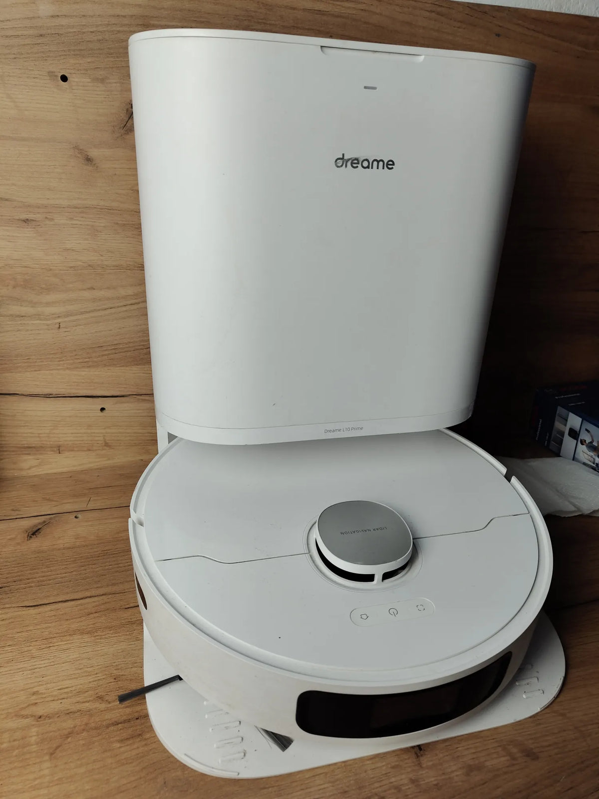 Robot aspirador y fregasuelos con mopa - Dreame