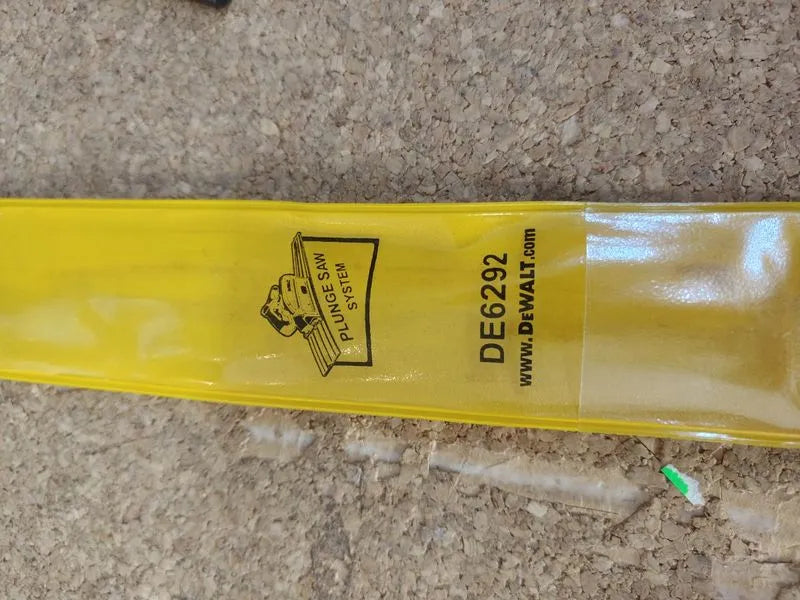 Barra de unión para usar con railes guía DeWalt