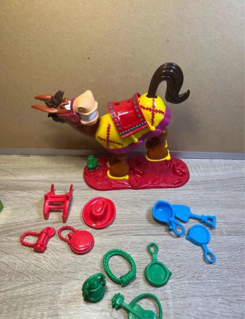 Hasbro Gaming Tozudo Caballo Jugete