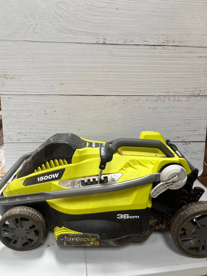 Cortacésped Eléctrico 1500 W de 36cm RYOBI