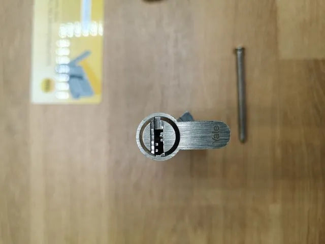 Cilindro de alta seguridad - Yale