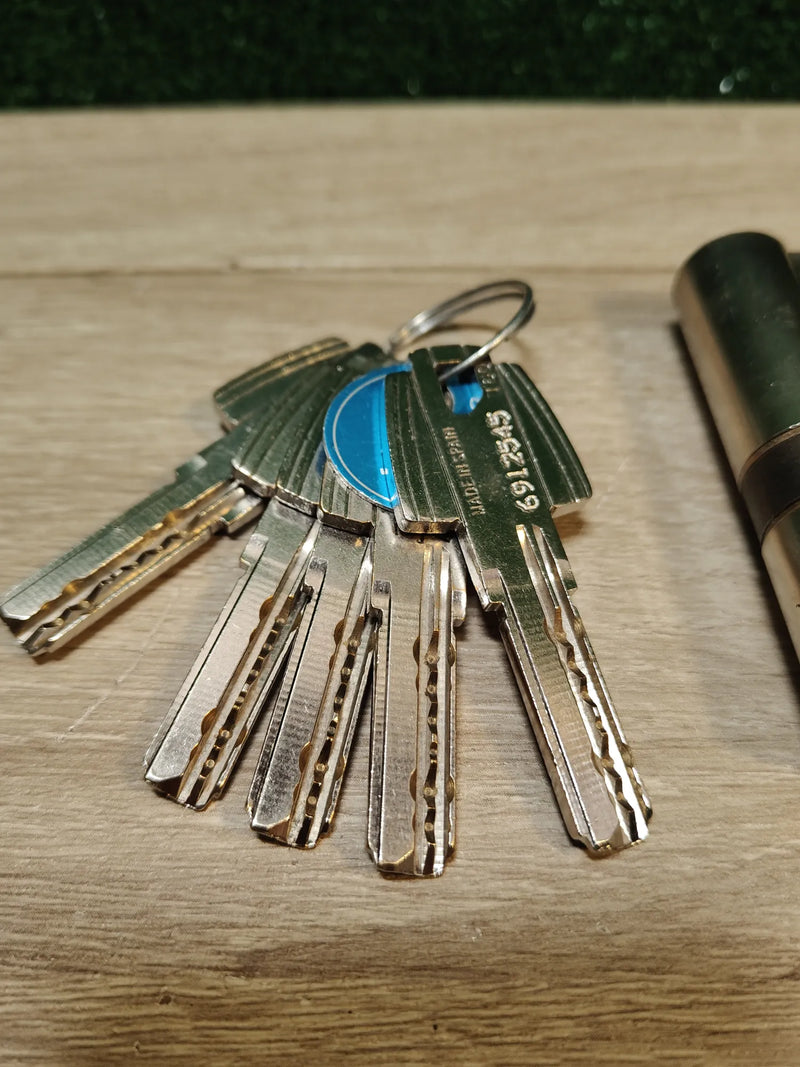 Cilindro perfil EURO doble de 35x25 Tesa Assa Abloy