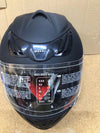 Casco de moto negro integral