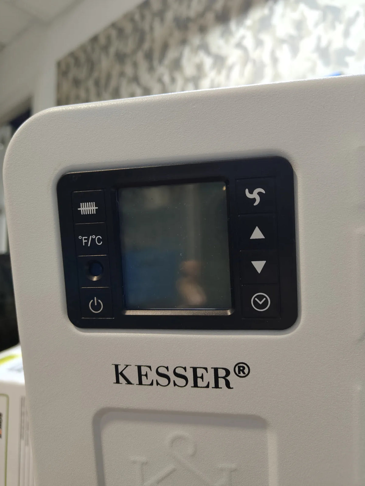 Radiador con 3 niveles de calefacción - Kesser