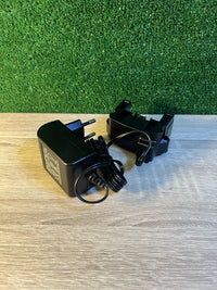 Cargador SSC-2500 EU compatible con Black&Decker