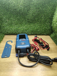 Cargador de batería para coche Bosch