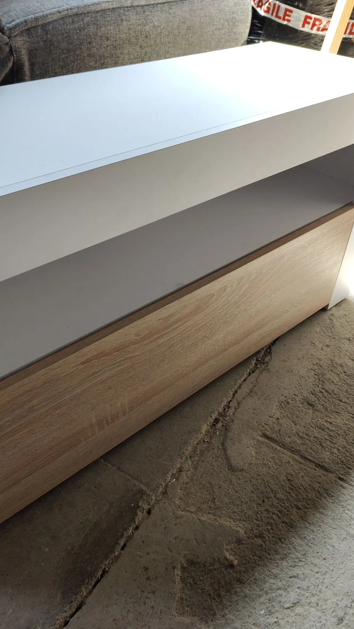Mueble de TV - Mesa de Salón de Estilo Moderno