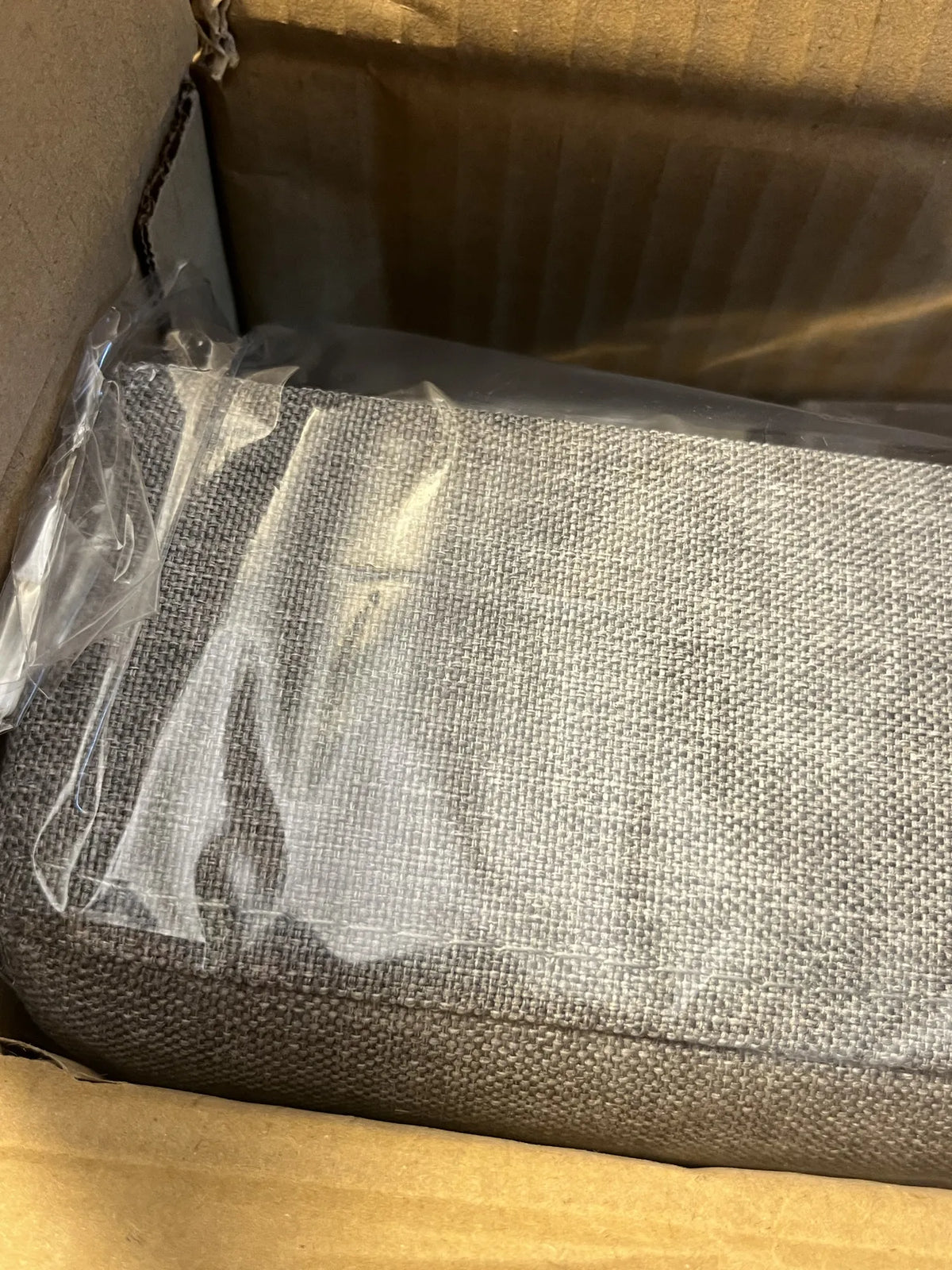 Puf con caja de almacenaje