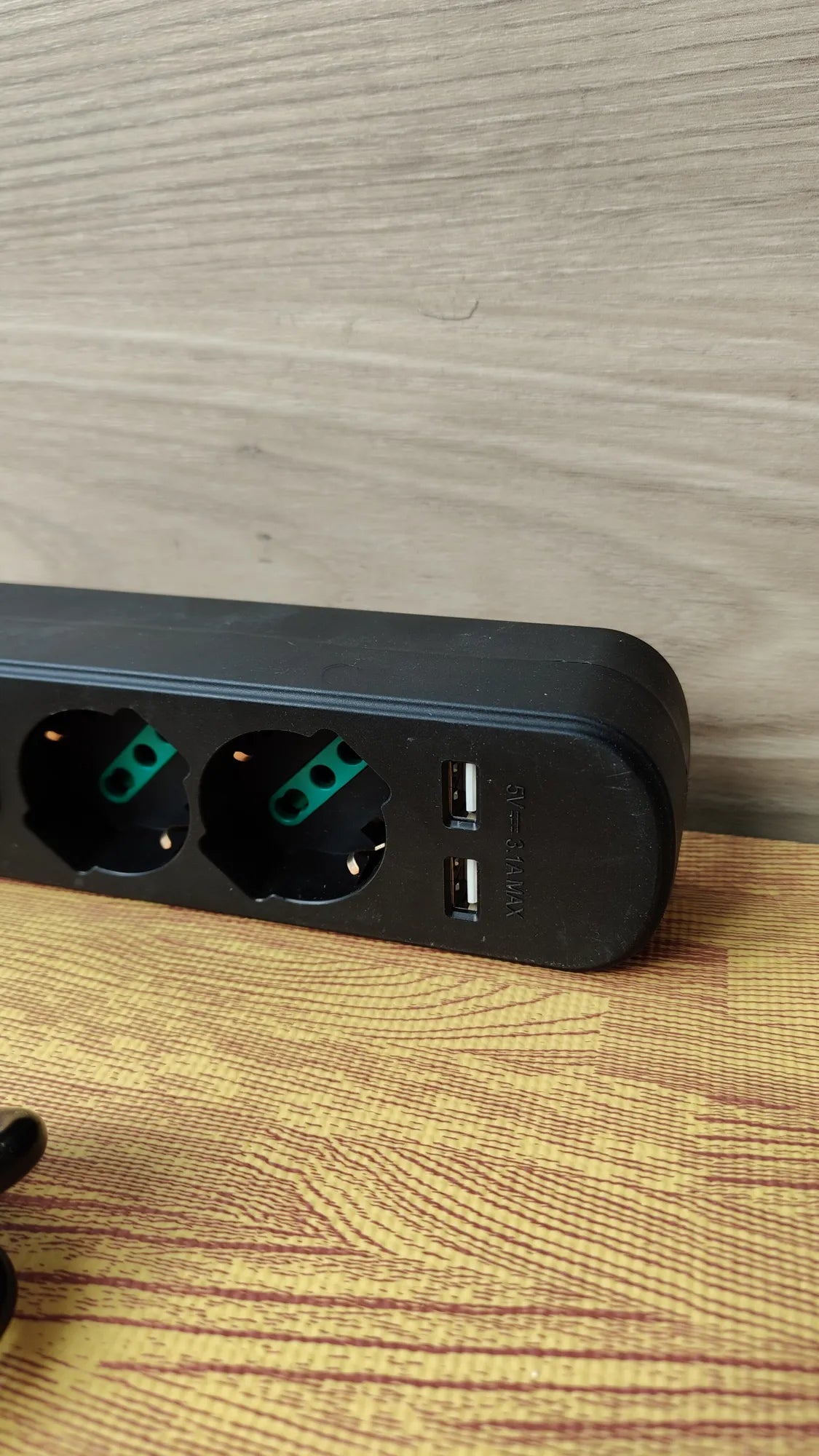 Enchufe múltiple con Interruptor y Cable de 1,5 m