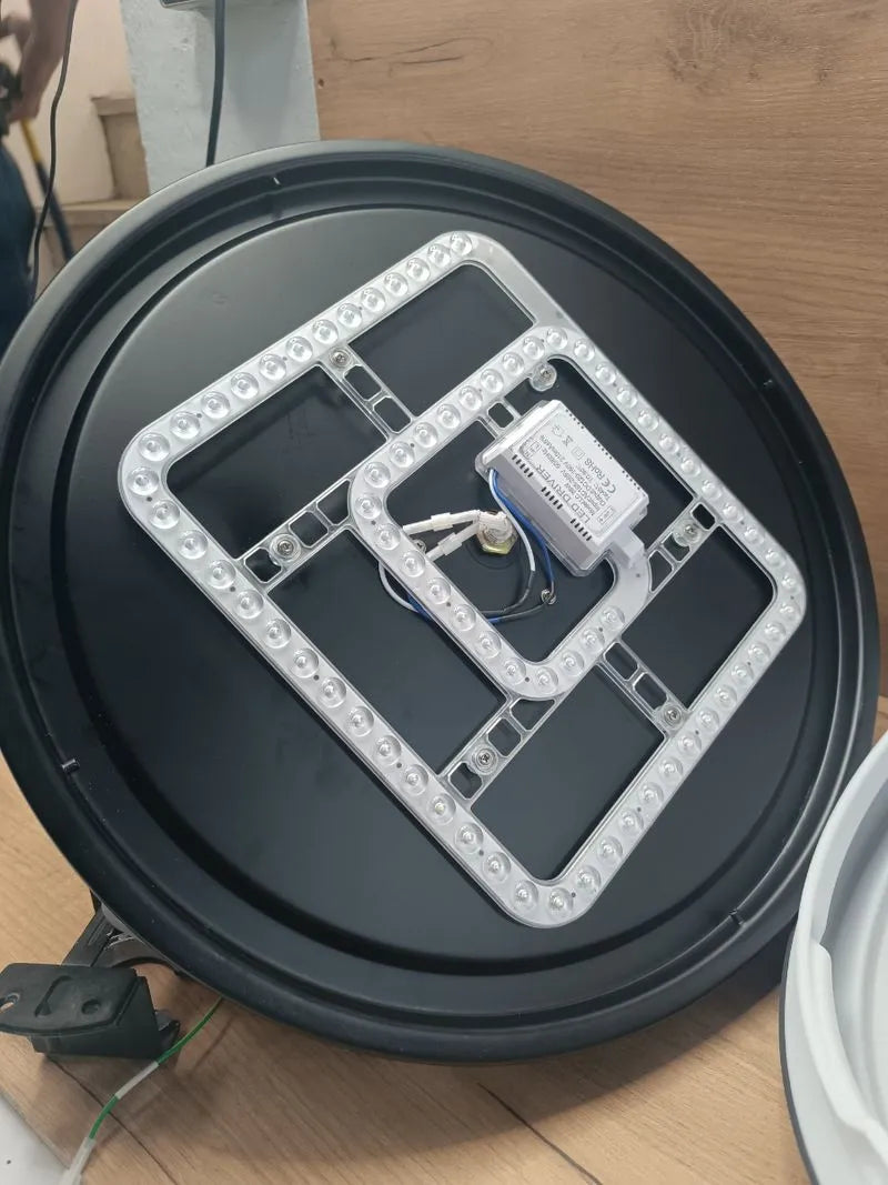 Ventilador de Techo con Aspas Retráctites y Lámpar