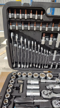 Maletín con 216 Piezas ToolBox KRK 6200 Portaherramientas Cecotec