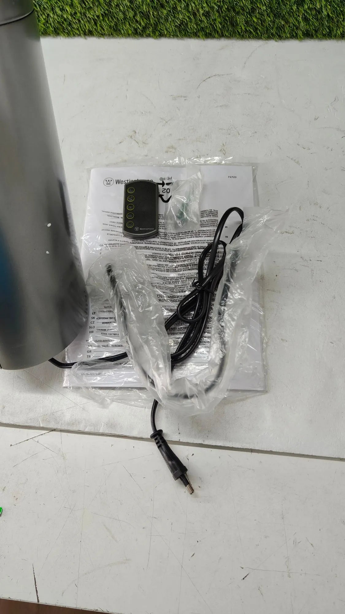 Ventilador de torre, 13 cm de diámetro y altura máxima de 120 cm