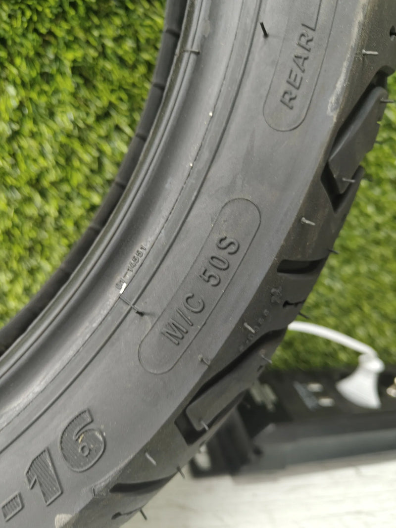 Neumático de moto Michelin 100/80-16