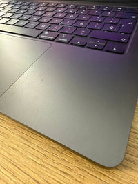 Apple MacBook Pro 14 (2024)