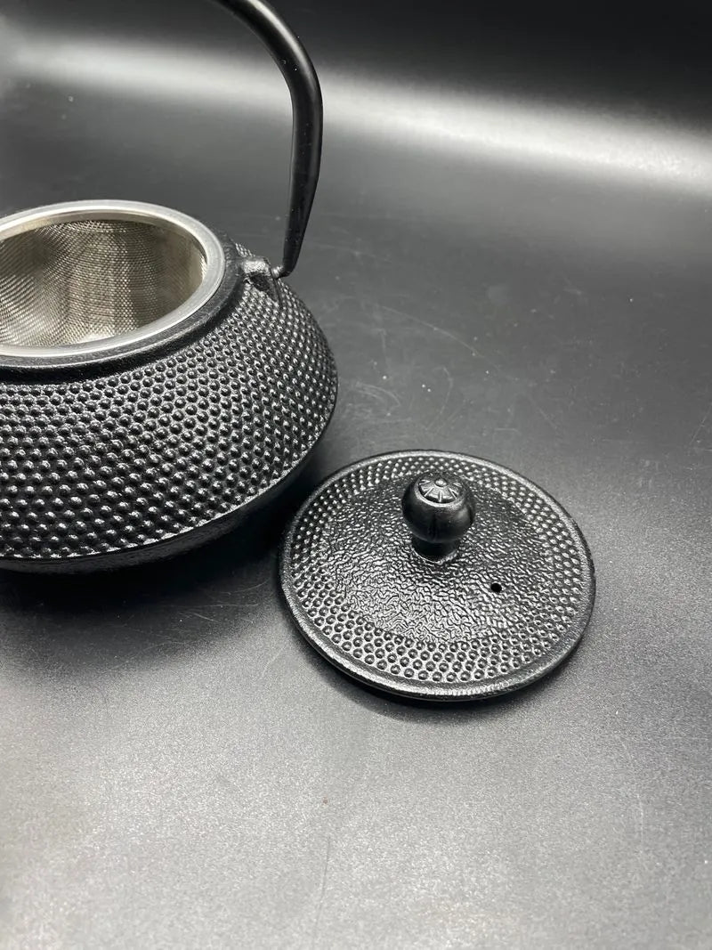 Tetera Hierro Fundido Negra 0,72 Lt.