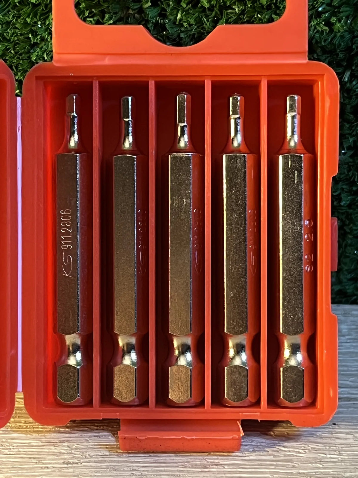 Punta para tornillos con encastre hexagonal KS Tools