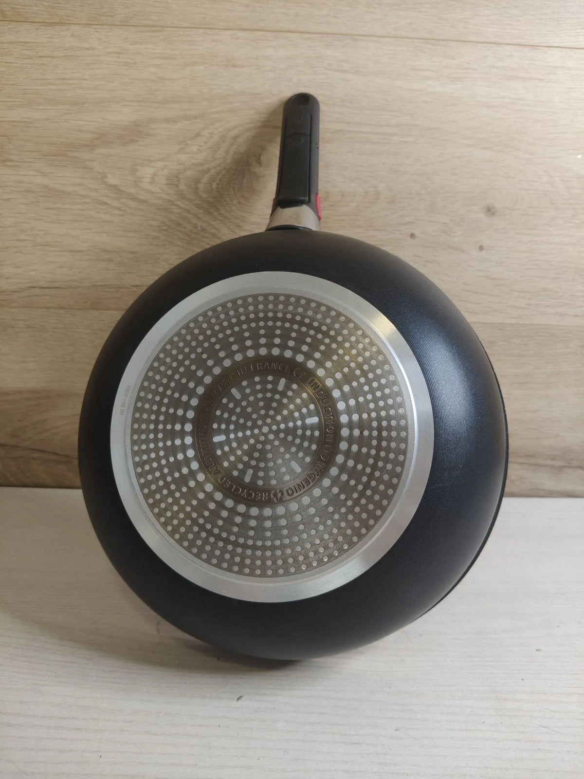 Sarten Wok 29,5 cm + Mango extraíble - TEFAL