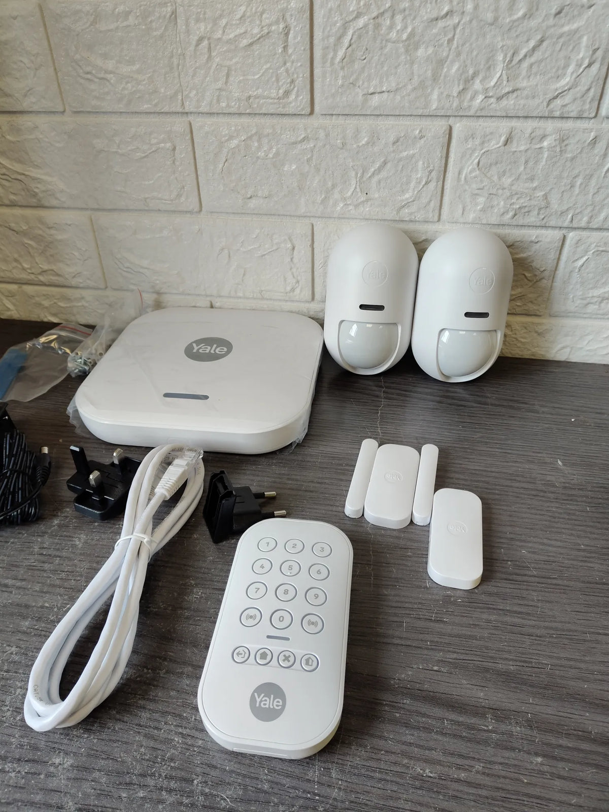Kit de alarma inteligente - Yale