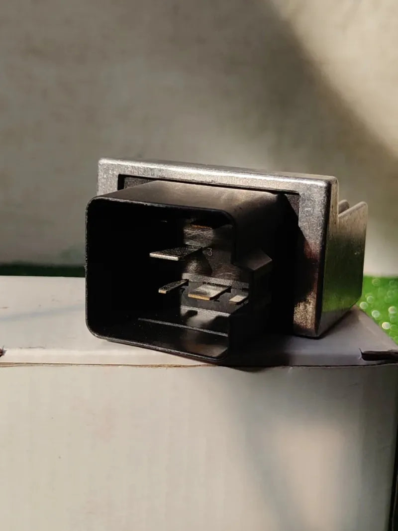 Control de relé de bujía