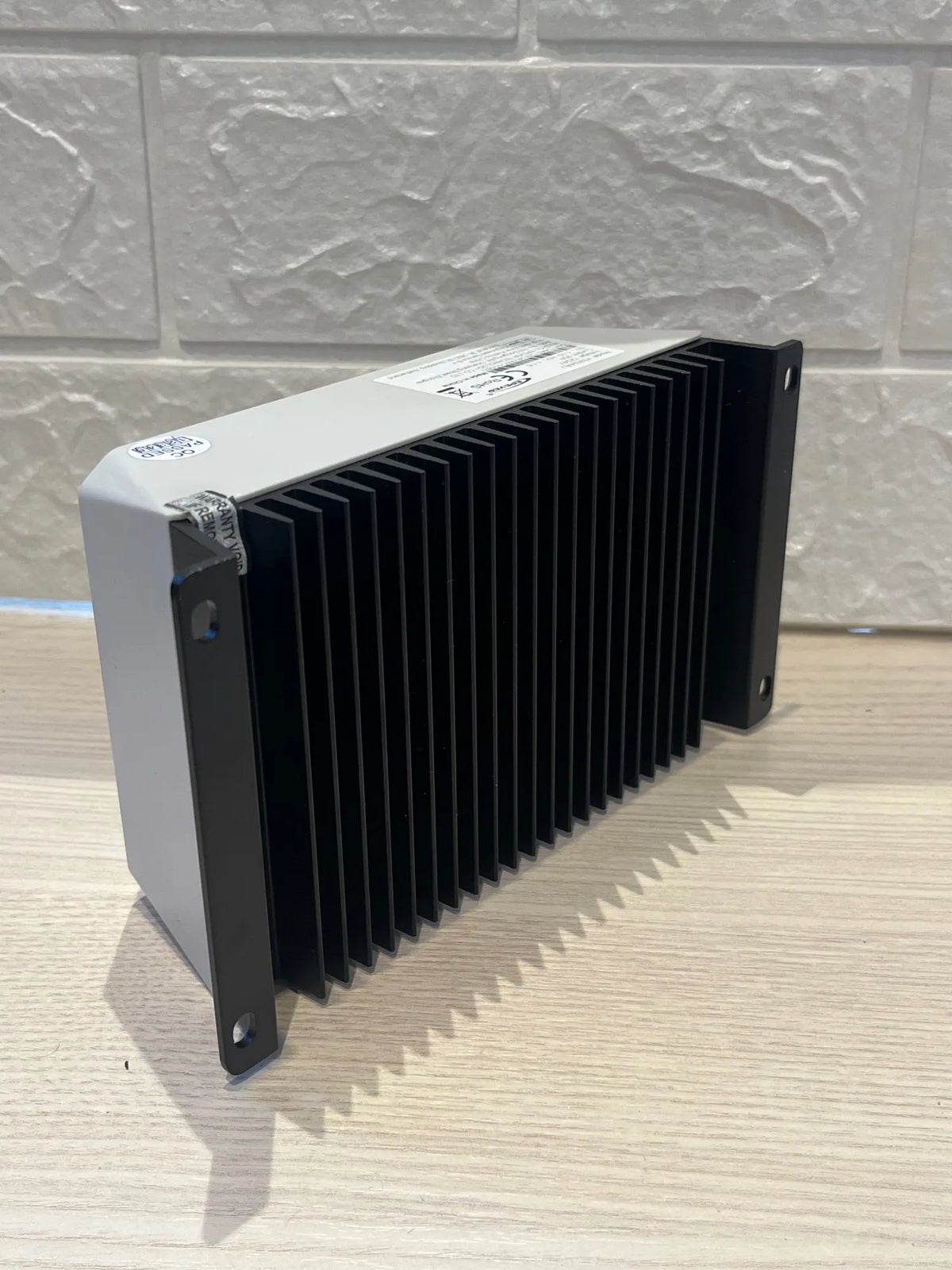 Controlador de carga PWM EPEVER