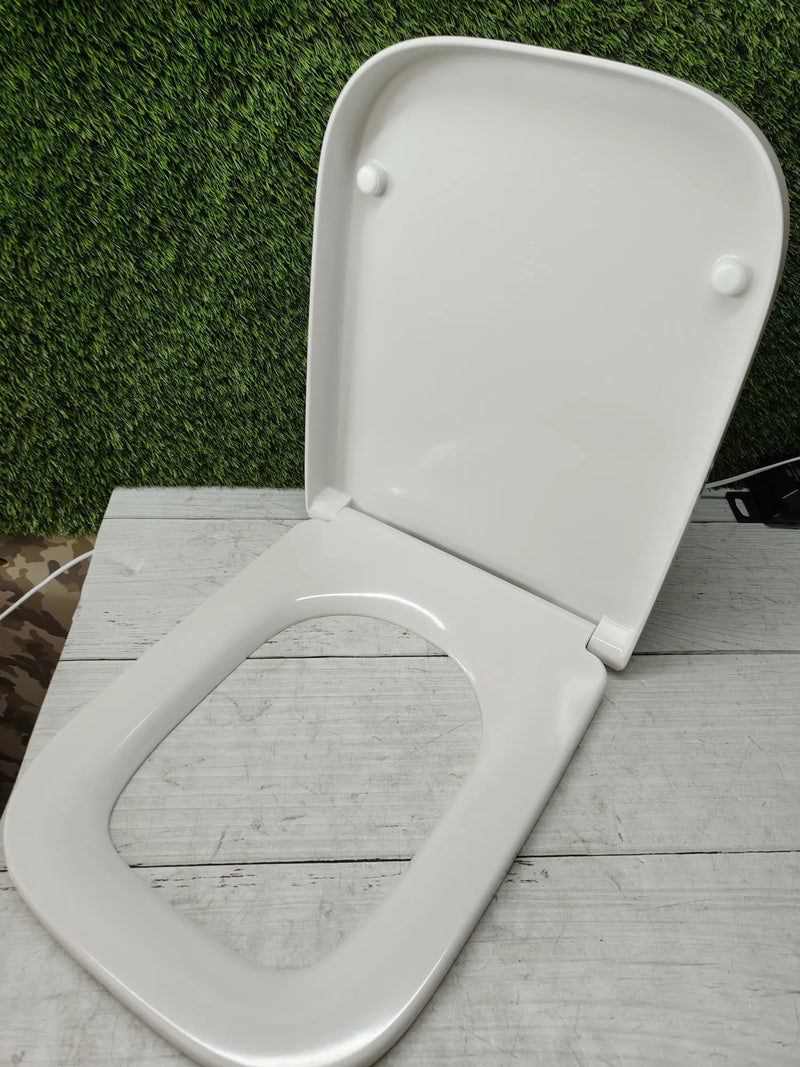 Asiento con tapa de inodoro - Ideal standard