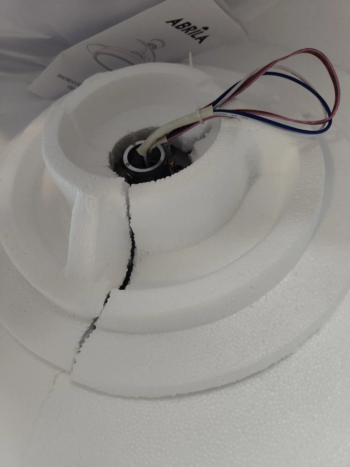 Ventilador de techo con luz - Fabrilamp