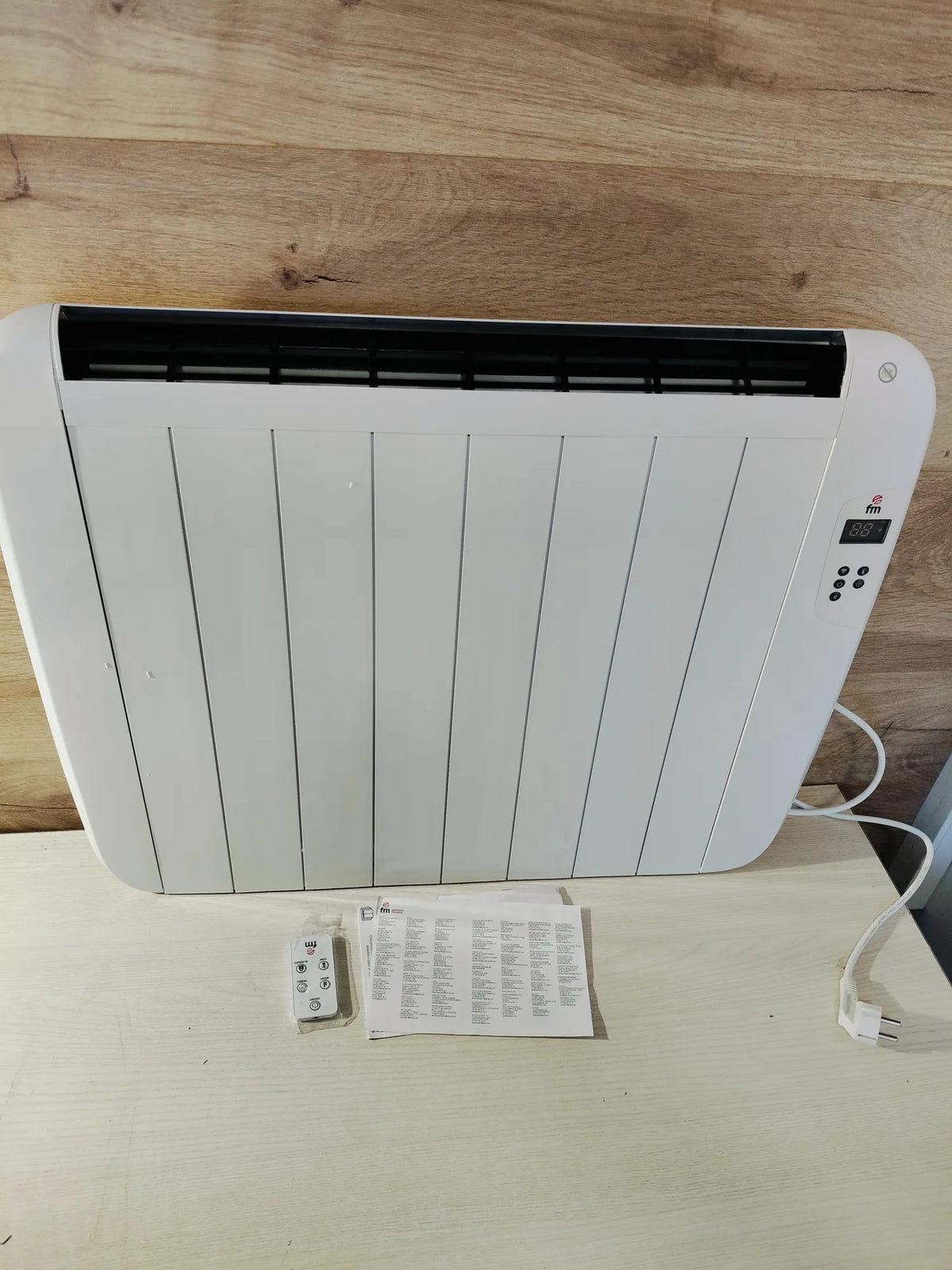 Radiador F.M. DOMO1200 EMISOR TERMICO