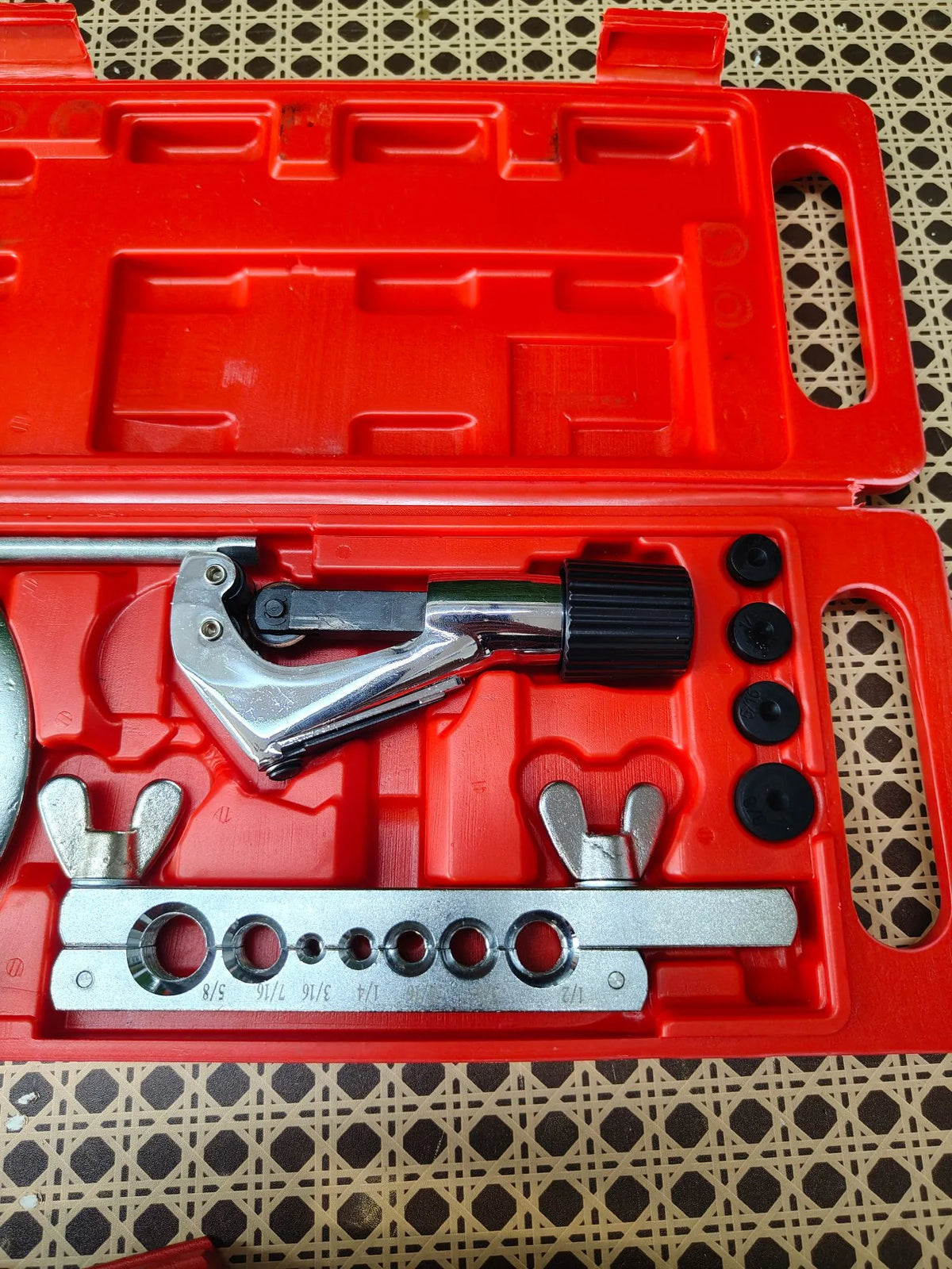 Kit de Abocardador de Tubos