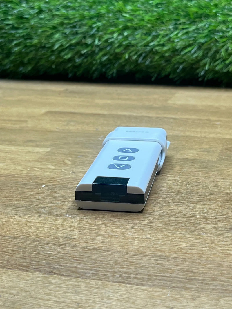 Controlador WiFi para Motor de Persianas con Mando NIVIAN