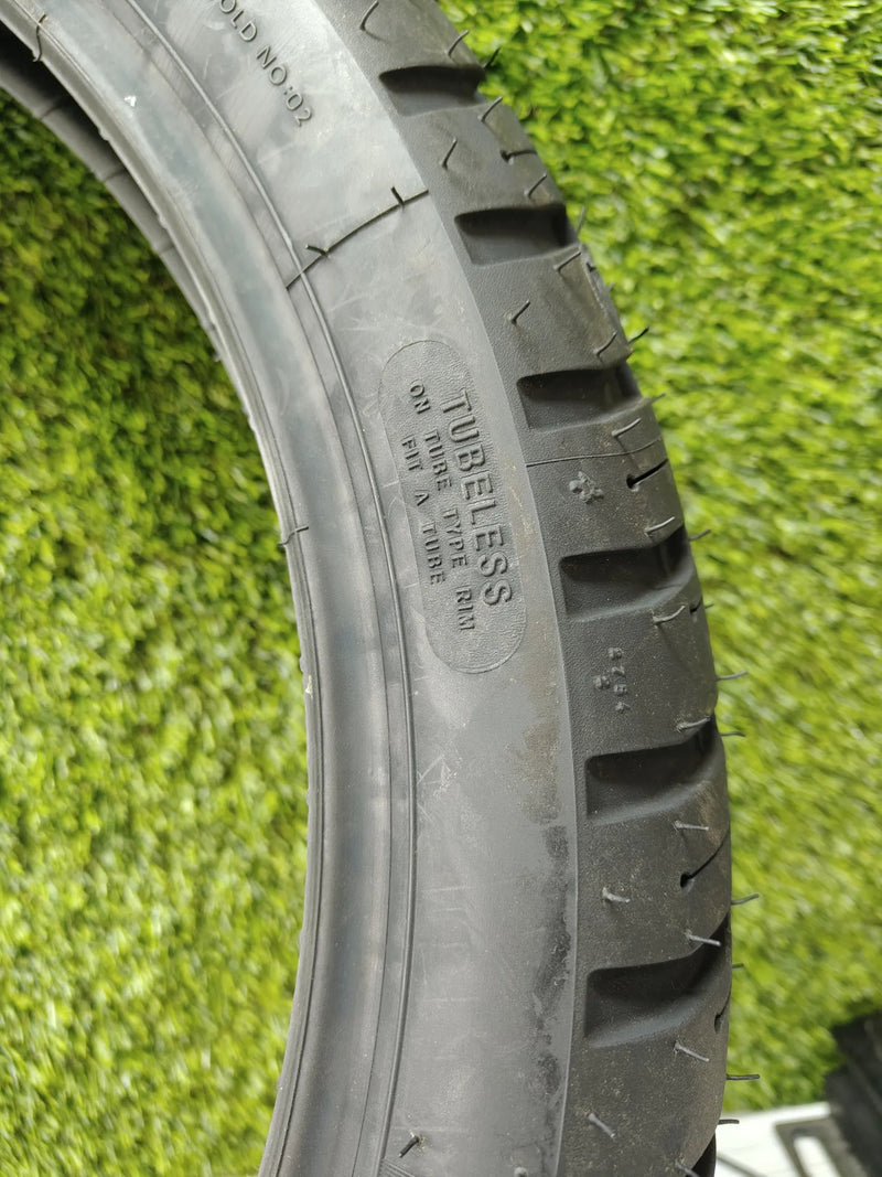 Neumático de moto 90/90-18 - Michelin