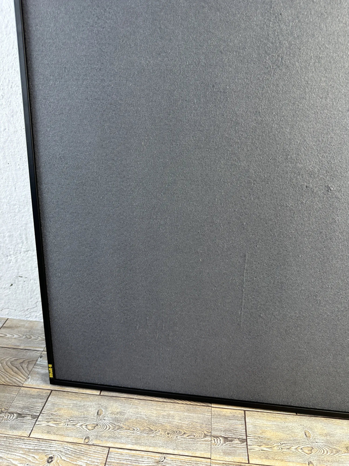 Tablero de fieltro gris