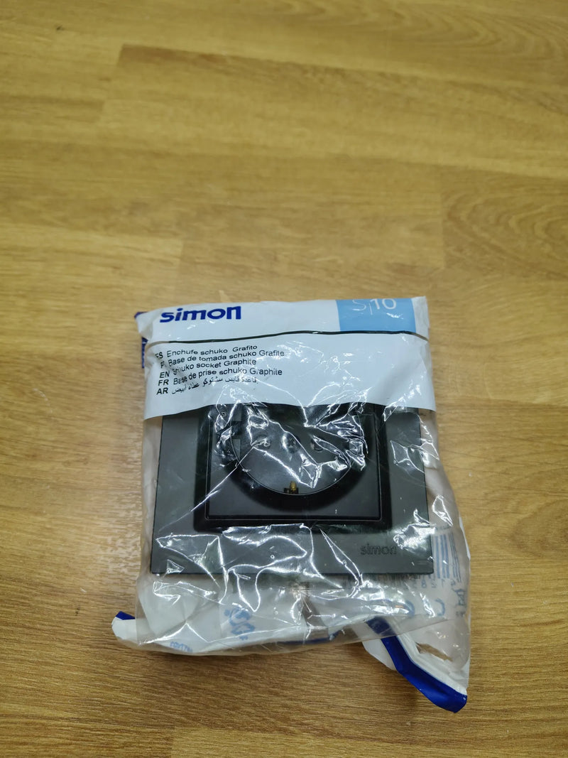 Enchufe de empotrar SIMON