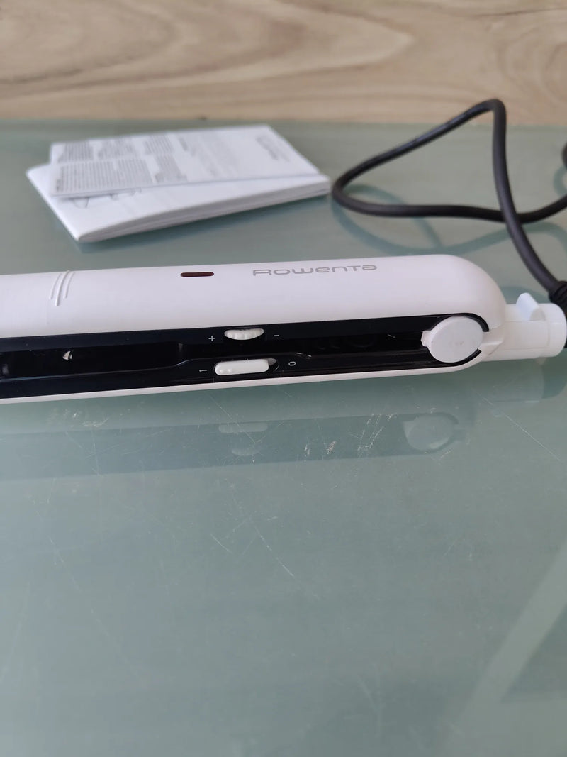 Plancha de pelo con revestimiento - Rowenta
