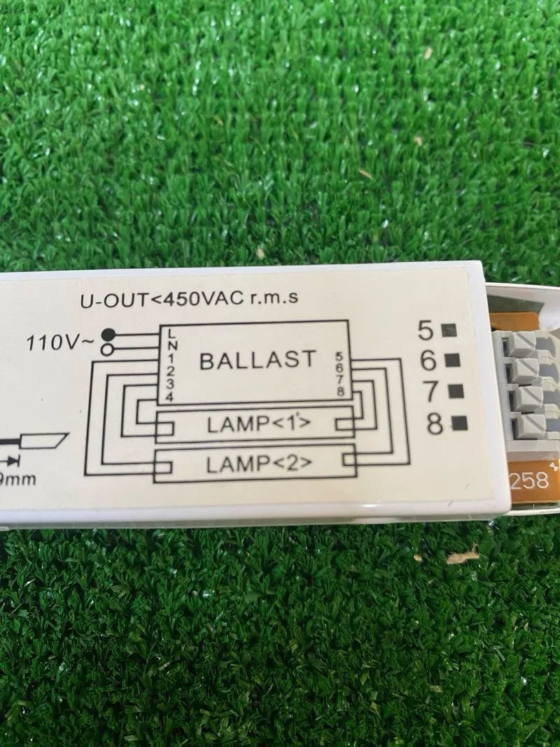 Balasto electrónico de voltaje ancho 1PCS