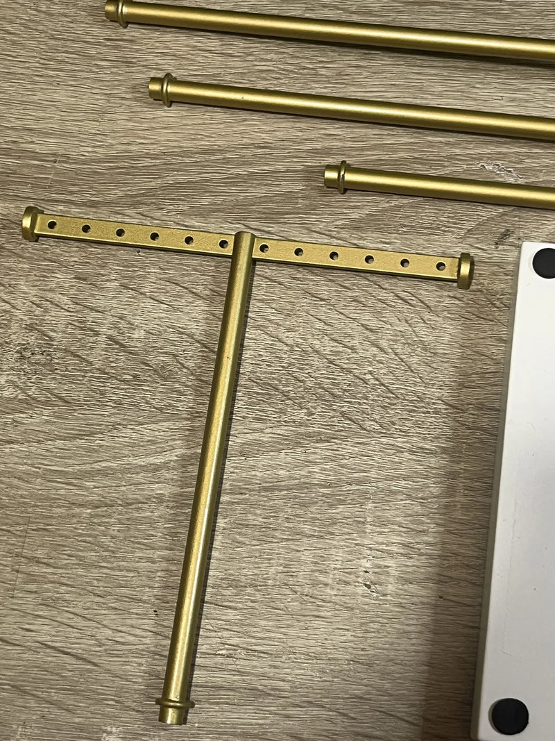 Joyero de cuatro pisos Amazon Basics