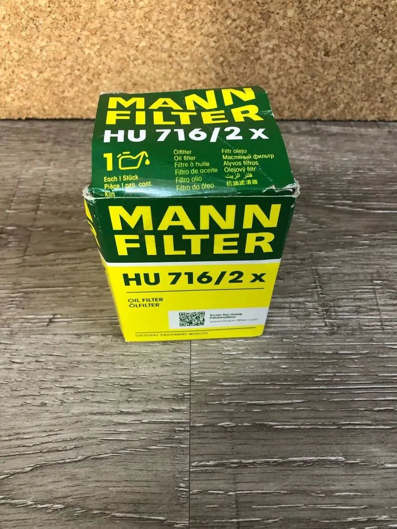 Filtro de aceite MANN-FILTER HU 716/2 x