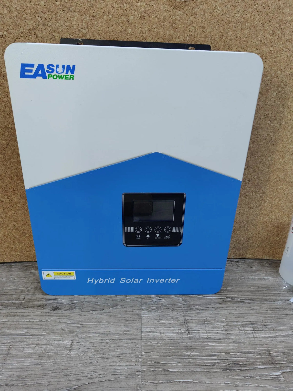Inverter híbrido para batería de 24V POWLAND 4200W