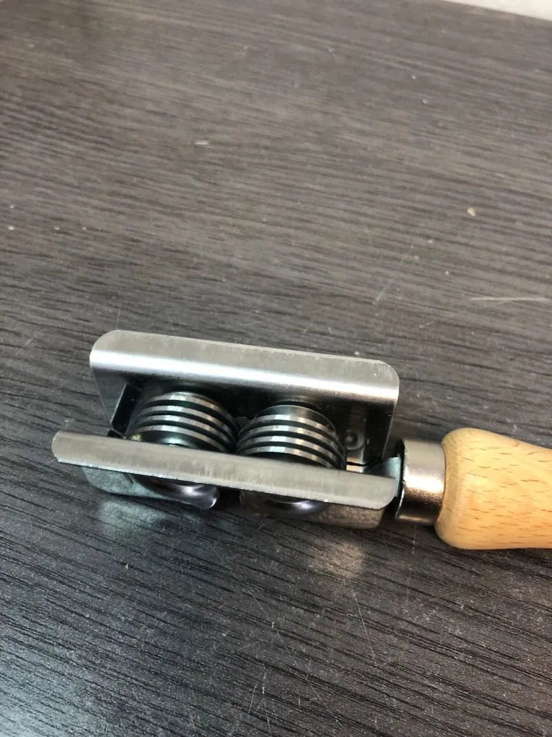 Afilador mango de madera