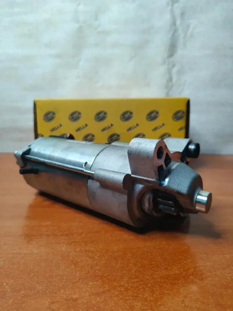 Motor de arranque HELLA 12V 2,2kV