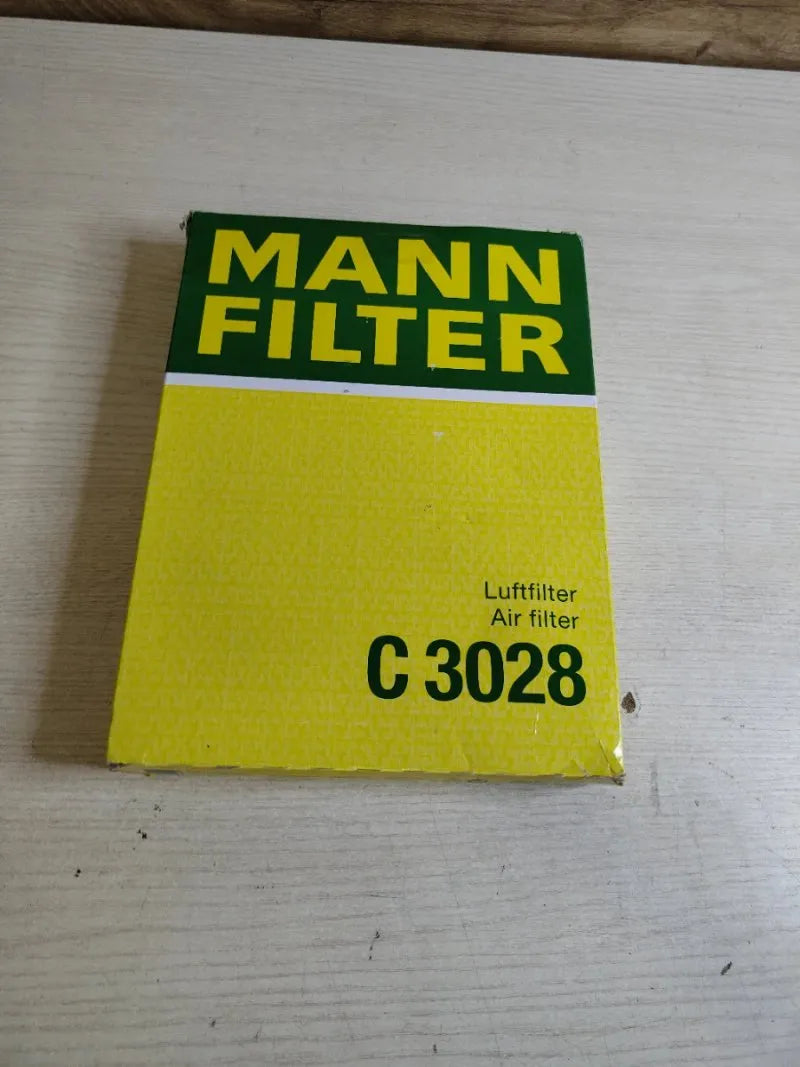 Filtro de aire C 3028 - MANN-FILTER