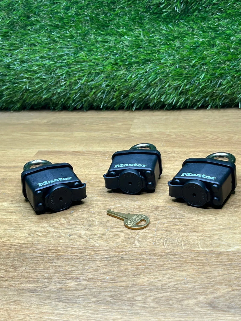 Candado de acero laminado con llave Master Lock