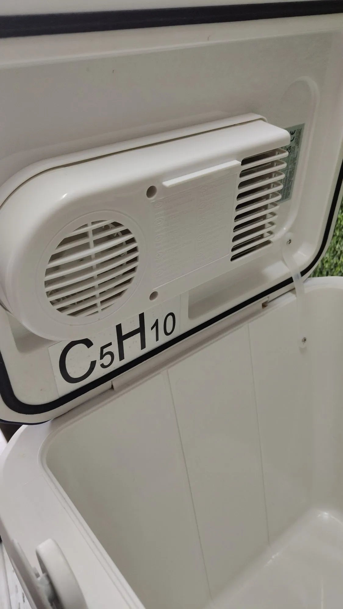 Nevera con Función de Refrigeración y Calentamiento