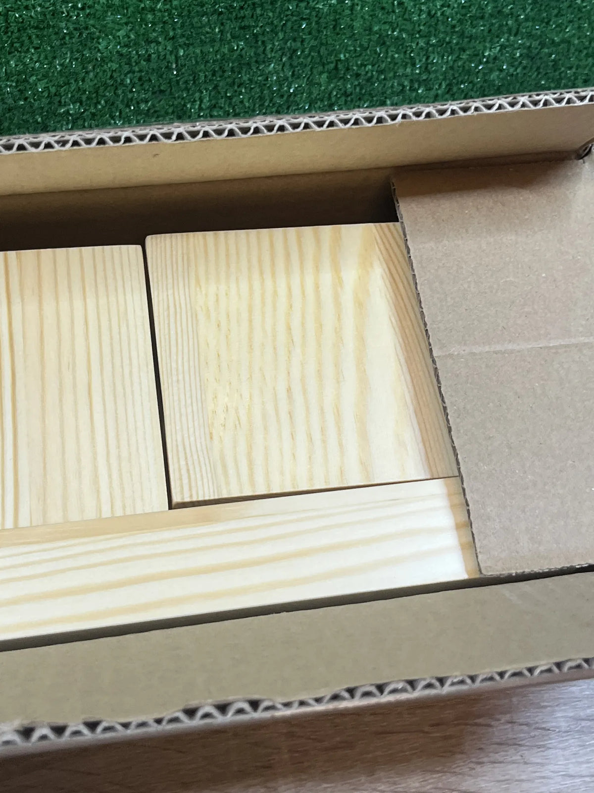 Juego de 3 estantes de madera NATURE SUPPLIES