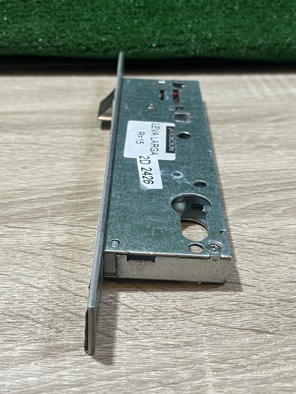 Cerradura Monopunto Tesa Assa Abloy 4210BE303NI