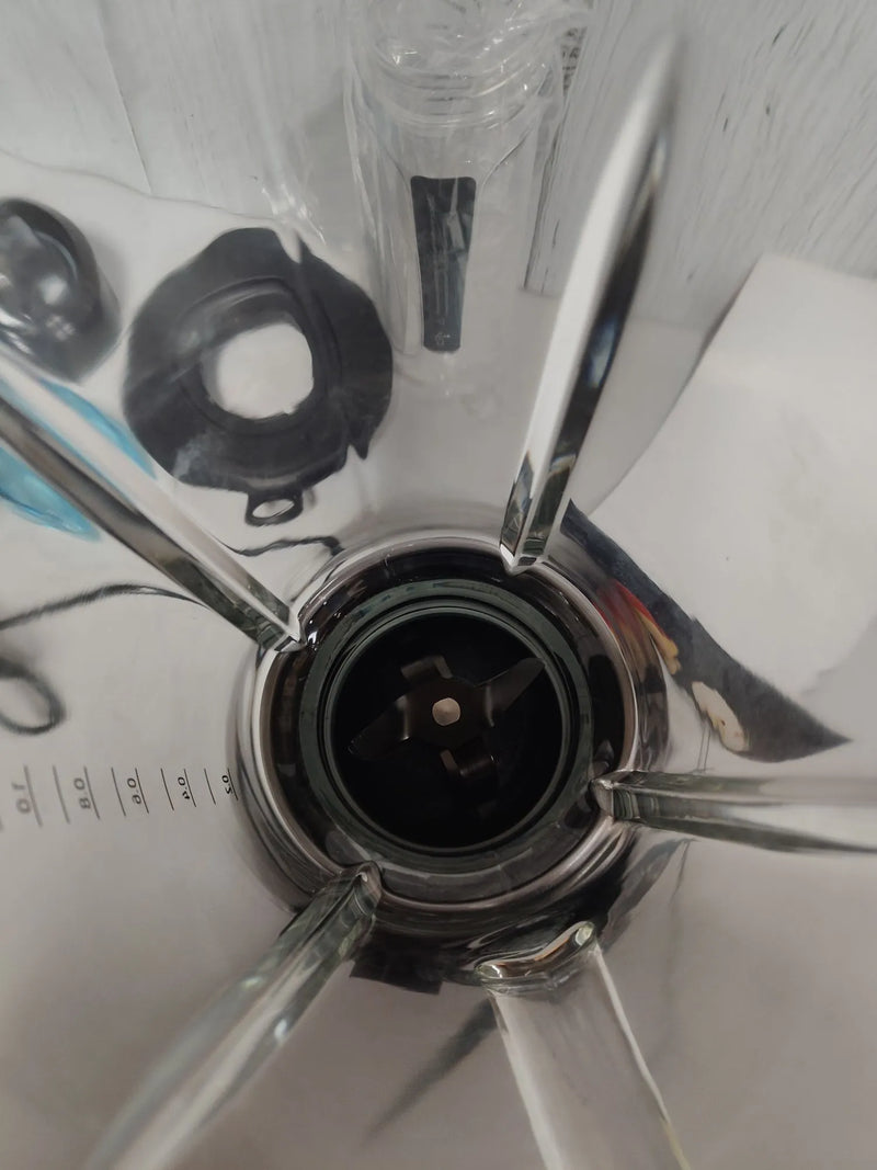 Batidora de Vaso Power Black Titanium 2500MAX Go - Cecotec