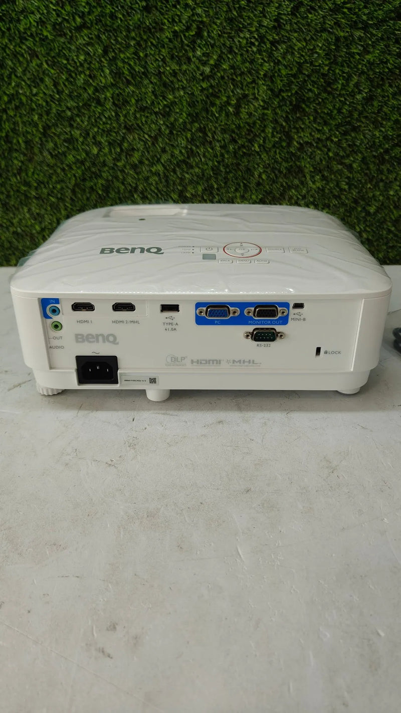 Proyector 1080P FHD, 3500 ANSI Lumen