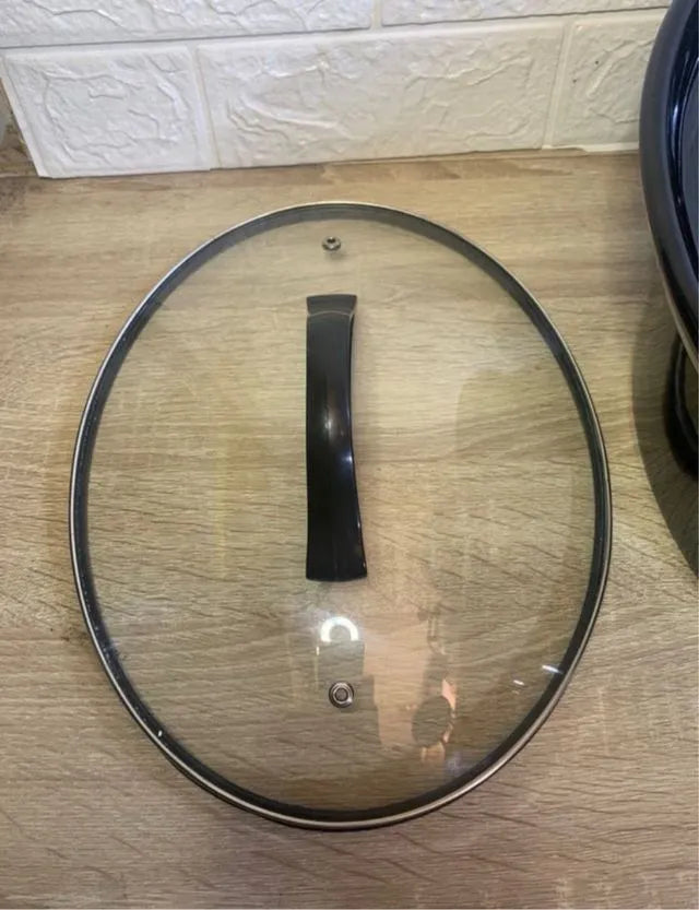 Olla de inducción con tapa de cristal