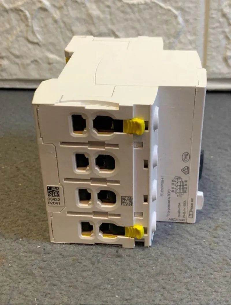 Disyuntor de Corriente Residual Schneider